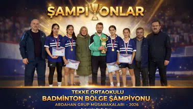 Tekke Ortaokulu Badminton Takımı Üst Üste 3. Kez Bölge Şampiyonu Oldu