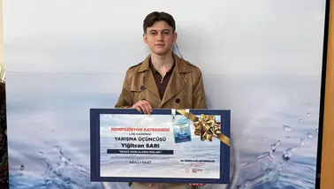 Ankara’da Kürsüye Çıktı! Gümüşhaneli Yiğit Can’ın Yazdığı Kompozisyon Türkiye’yi Etkiledi