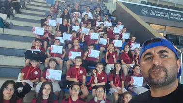 Trabzon'daki Dev Havuzda Gümüşhane Rüzgarı Esti: 45 Sporcuyla Çıkarma Yaptılar!