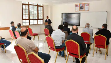 Gümüşhane'de Eğitim Kurumu Yöneticileri Eğitimi Semineri Başladı