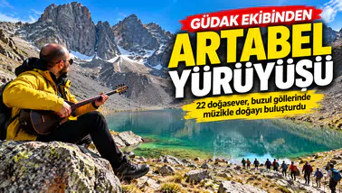 Ekim Ayında Karların Üzerinde Yürüdüler, 2 Bin 980 Metrede Cura Dinlediler