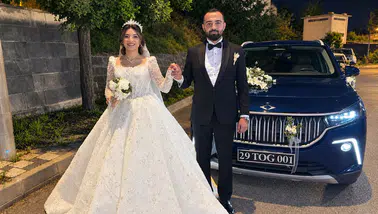 Başkan Başer, Makam Aracını Genç Çiftin Hizmetine Tahsis Etti
