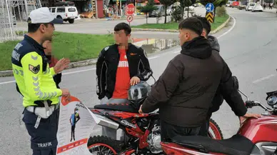 Kürtün’de Jandarmadan motosiklet sürücülerine güvenlik uyarısı