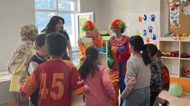 Üniversite öğrencilerinden özel çocuklara anlamlı etkinlik