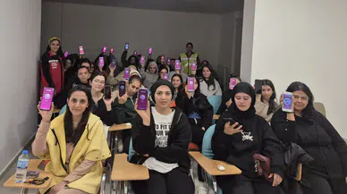 Üniversiteli gençlere farkındalık eğitimi