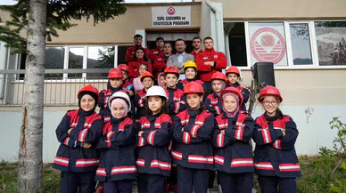 Gümüşhane’de ‘Gençlik İtfaiyesi’ projesiyle afet bilinci temelden kazandırılıyor