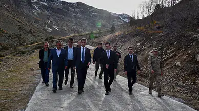 Vali Baruş, Artabel Gölleri Tabiat Parkı yolunda incelemelerde bulundu