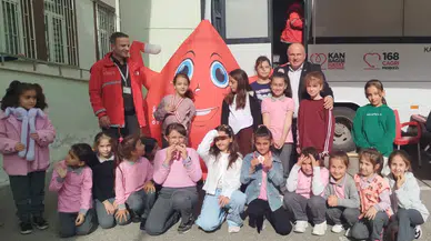 Büyükler kan verdi küçükler madalya aldı