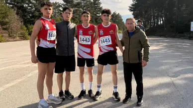 Gümüşhaneli atletlerden yarı finallere altın imza