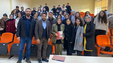 Geleceğin Sağlık Yöneticilerine Kritik Uyarılar: 'Başarı Sadece İdari Bilgiyle Gelmez'