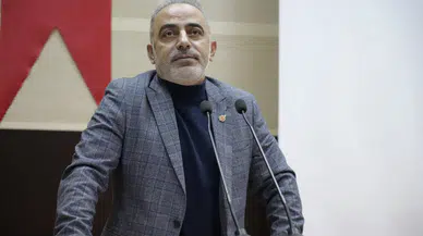 Gümüşhane’de Sektör-Akademi Buluşması: Sezai Köprülü Gazeteciliğin 'Duruş' Kodlarını Anlattı