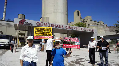 Çimento fabrikasının tozu, beldeyi isyan ettirdi