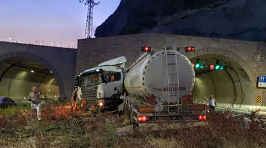 Mescitli tüneli girişinde trafik kazası: 1 yaralı