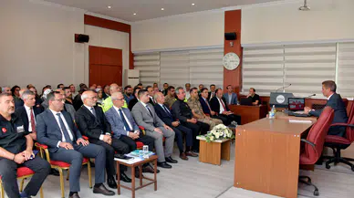 Gümüşhane’de okul güvenliği toplantısı: Vali Baruş’tan önemli mesajlar