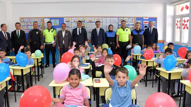 Gümüşhane'de ilköğretim haftası kutlandı