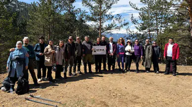Godanas Ormanlarını 14 kilometre yürüyerek aştılar!