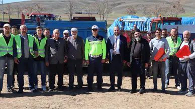 Gümüşhane İl Jandarma Komutanlığı’ndan Çiftçilere Trafik Güvenliği Eğitimi