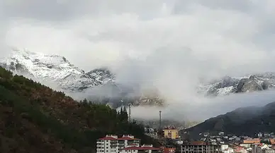 Gümüşhane’nin yüksek kesimlerinde Nisan karı