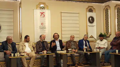 "Evde Konuşuyorsunuz Telefonunuza Reklamı Geliyor!" Prof. Dr. Emre Aslan'dan Çarpıcı Yapay Zeka Uyarısı