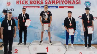 Gümüşhane'ye Türkiye İkinciliği Gururu: Orhan Aktaş Kürsüde
