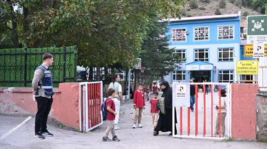 Gümüşhane Emniyetinden Okul Çevrelerinde Sıkı Güvenlik Tedbiri