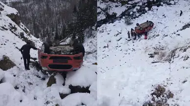 Kürtün’de kamyonet dere yatağına yuvarlandı: 5 yaralı