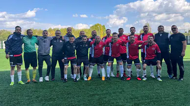 Nefes Kesen Gümüşhane Derbisinde Gol Yağmuru: 8 Gol Atılan Maçın Kazananı Zirveye Oturdu!