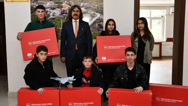 Gümüşhane’de "Savunmadan Sanata" Ödülleri Verildi