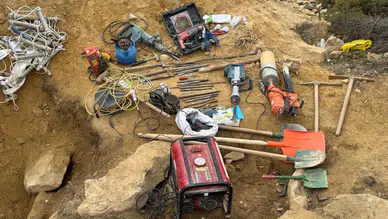 Şiran’da Define Avcılarına Şok Baskın! Ele Geçirilen Malzemeler "Pes" Dedirtti