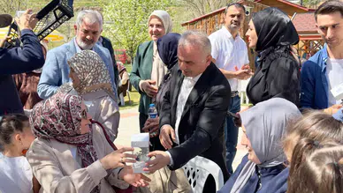 Tekke’de Anneler Günü’nde duygusal anlar: Gönüllere dokunuldu!