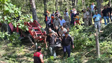 Gümüşhane’de traktörün altında kalan orman işçisi hayatını kaybetti