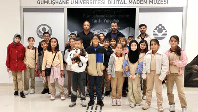 Minikler Binlerce Yıllık Tarihi Dijital Müzede Keşfetti