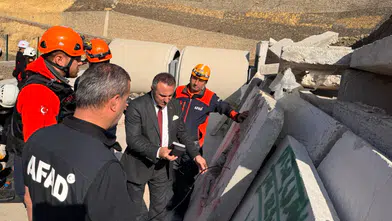 Üniversite öğrencilerine “Enkazda Arama-Kurtarma” eğitimi