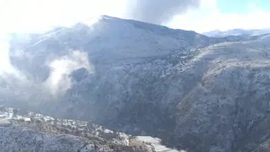 Gümüşhane’de zirveler beyaz gelinliğini giydi, termometreler eksi 6’yı gösterdi