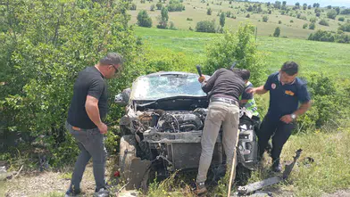 Kelkit-Şiran Yolunda Feci Kaza! Hafif Ticari Araç Şarampole Yuvarlandı: Ölü ve Yaralılar Var