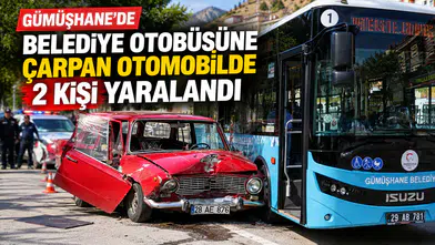 Gümüşhane’de Belediye Otobüsüne Çarpan Otomobildeki 2 Kişi Yaralandı