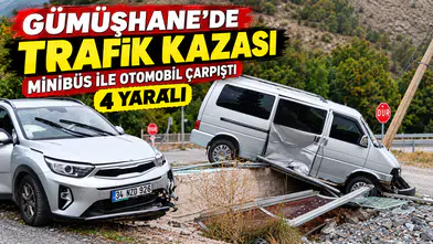 Kavşakta İki Araç Çarpıştı! Minibüs Durak ve Elektrik Direğini Yıktı