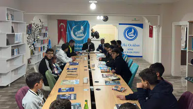 Ülkü Ocakları Gümüşhane İl Başkanlığından Gençlere UZEM Desteği