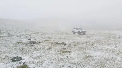 Gümüşhane'ye temmuz ayında kar sürprizi