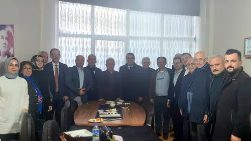 Gümüşhaneliler Trabzon'da Buluştu: Başkan Başer'den 'Ortak Akıl' Mesajı!