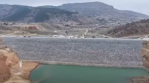 373 milyon liralık Ünlüpınar Barajı'nda su tutuldu