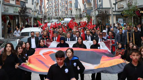 Gümüşhane'de Protokol ve Vatandaşlar Kahraman Gaziler İçin Bir Araya Geldi