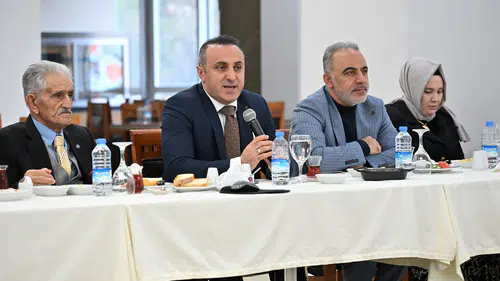 Rektör Yıldız: Gazetecilik, hak ve hukukun savunulduğu kutsal bir meslektir