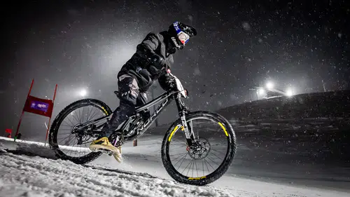 Gümüşhane Gençlik Spor’dan Snowbike Türkiye Şampiyonası’nda İlk Tecrübe