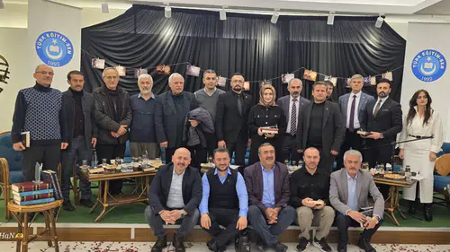 Gümüşhane’de mısralar geçidi: Türk Eğitim-Sen’den Harşit Kelkit Vadi Şiir Akşamları programı