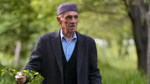 Alaaddin ÇİÇEK Hakk'ın rahmetine kavuşmuştur