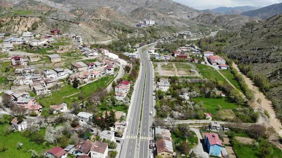 Gümüşhane'nin 3 bin seçmenli Tekke beldesinde 11 adaylı seçim yarışı