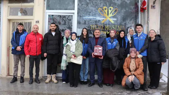 Gümüşhane Gençlik Merkezi’nden yarım asırlık zanaatkâra vefa ziyareti