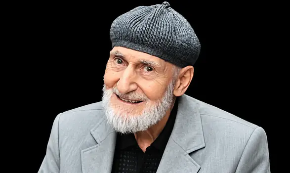 Yılmaz BAYRAKTAR Hakk'ın rahmetine kavuşmuştur