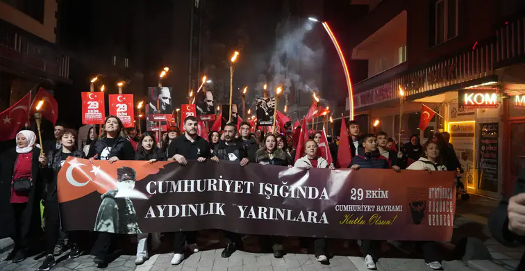 Yeni Parti İl Örgütü’nden Gümüşhane’de Cumhuriyet Yürüyüşü